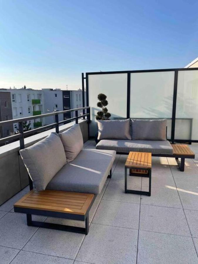 Appartement T2 Neuf - Grande Terrasse De 25M2 Сен-Приест Екстериор снимка